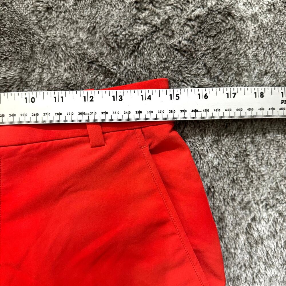 NWT Nike Golf Standard Fit 10.5" Shorts Men's 28 Red - Picture 2 of 6